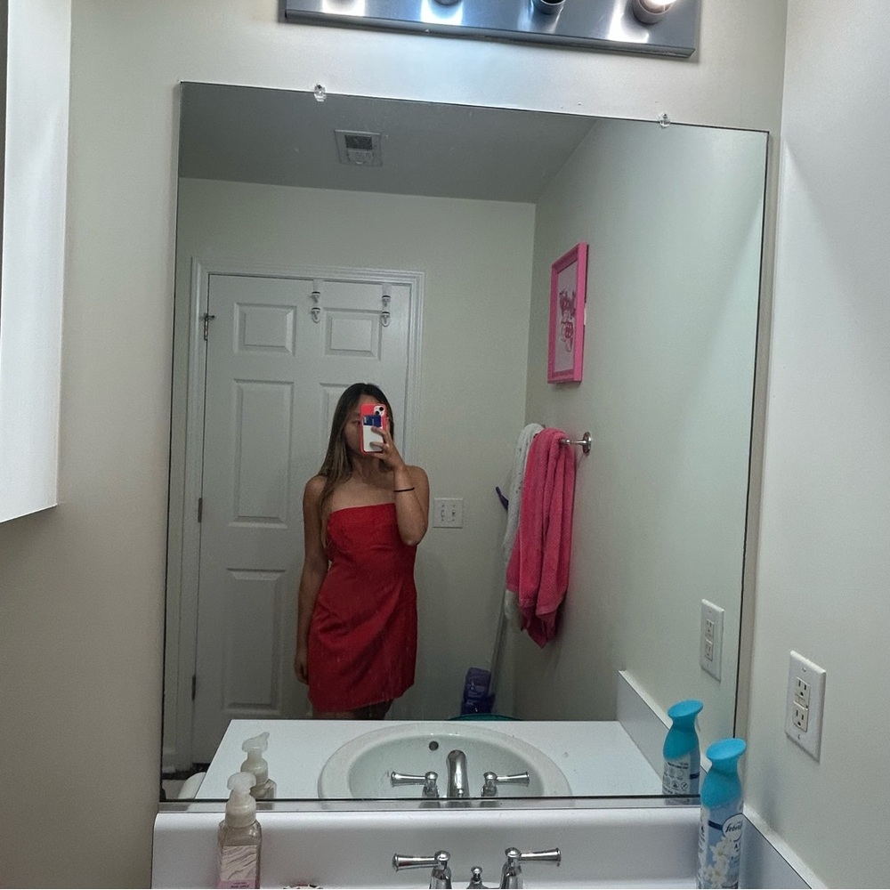 Elegant Red Strapless Dress